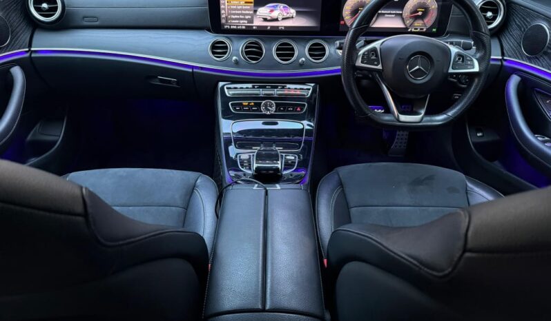 
								• MERCEDES BENZ full									