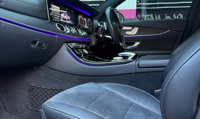 
								• MERCEDES BENZ full									