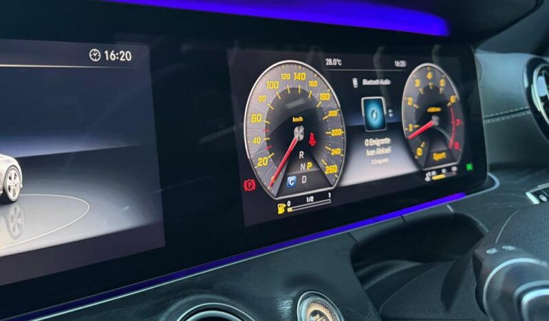 
								• MERCEDES BENZ full									
