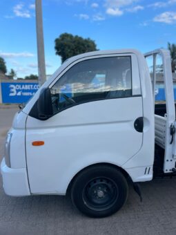
										Hyundai H100 full									