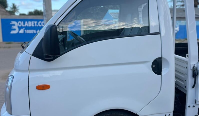 
								Hyundai H100 full									