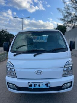 Hyundai H100