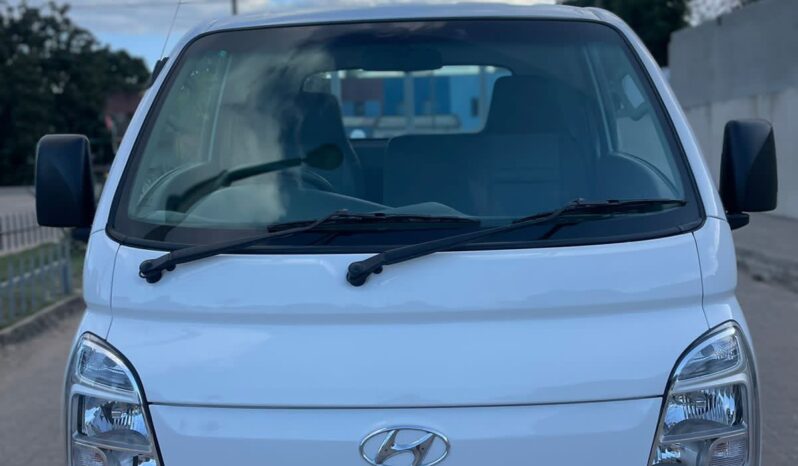 
								Hyundai H100 full									