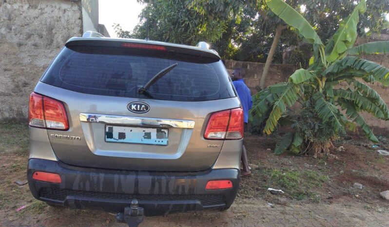 
								KIA SORENTO full									