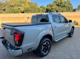 NISSAN NAVARA