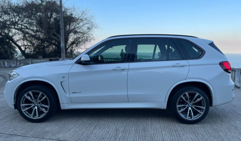 
								BMW X5 MSport full									