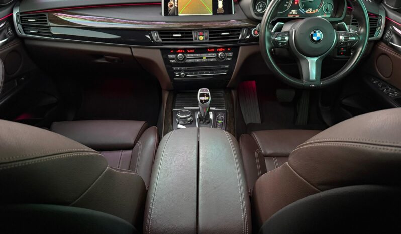 
								BMW X5 35d M SPORT full									