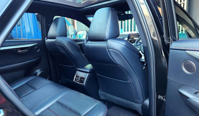 
								Lexus NX 200T F SPORT full									