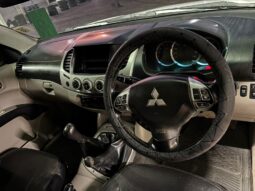 MITSUBISHI TRITON L200