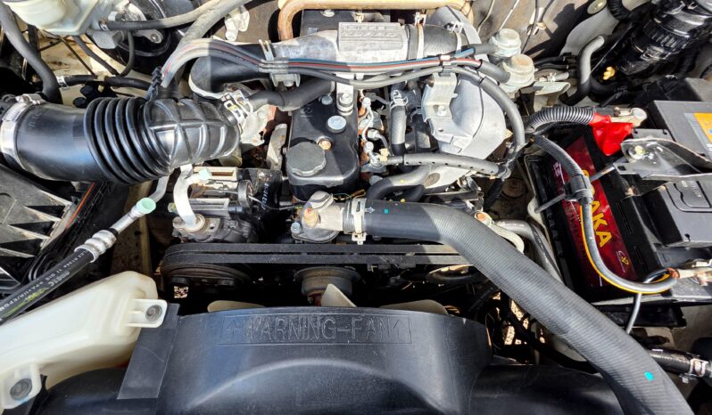 
								ISUZU KB 250 full									