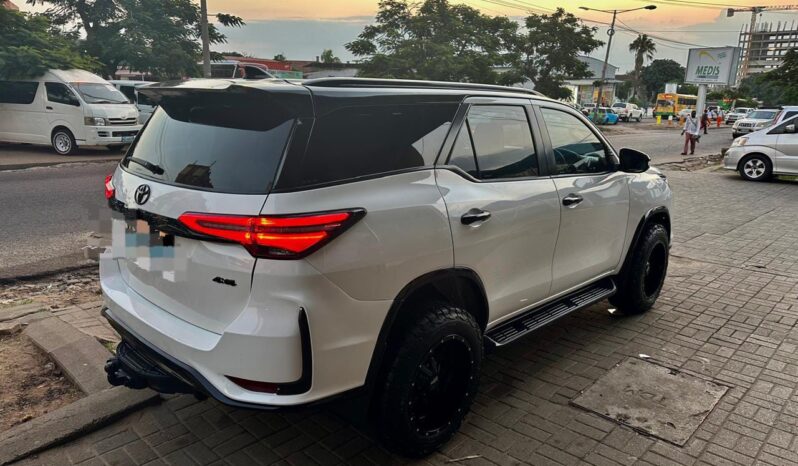 
								*TOYOTA FORTUNER FACELIFT*“` full									
