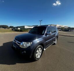 MITSUBISHI PAGERO
