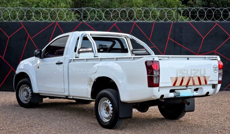 
								ISUZU KB 250 full									