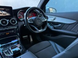 ■ Mercedes Benz