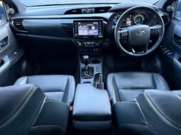 TOYOTA HILUX REVO ROCCO