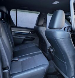 
										TOYOTA HILUX REVO ROCCO full									