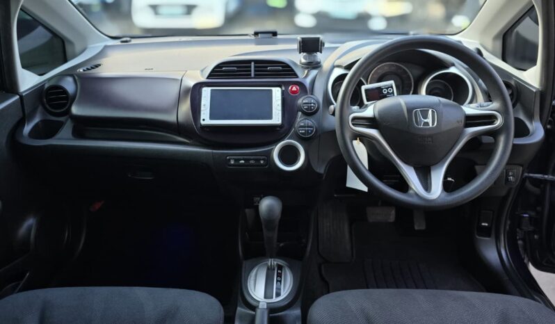 
								HONDA FIT RS full									