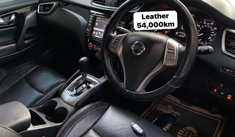 
								▪ NISSAN QASHQAI full									