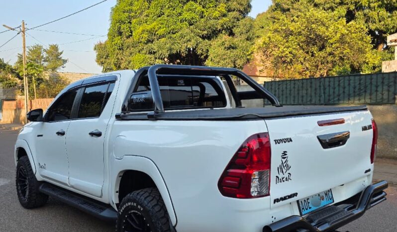 
								TOYOTA HILUX GD6 DAKAR full									