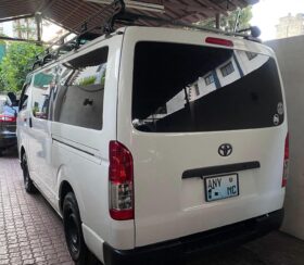 TOYOTA REGIUS ACE/QUANTUM