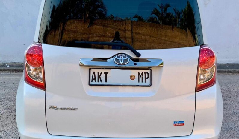 
								TOYOTA RACTIS full									